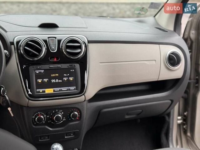 Коричневый Дачия Лоджи, объемом двигателя 1.6 л и пробегом 122 тыс. км за 8900 $, фото 69 на Automoto.ua