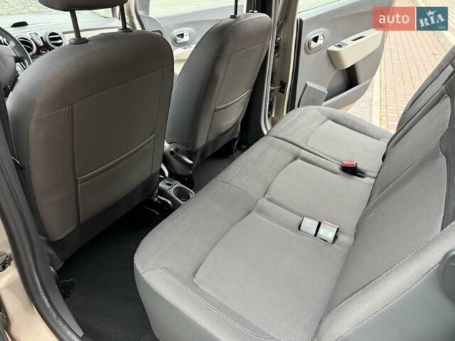 Коричневый Дачия Лоджи, объемом двигателя 1.6 л и пробегом 122 тыс. км за 8900 $, фото 86 на Automoto.ua