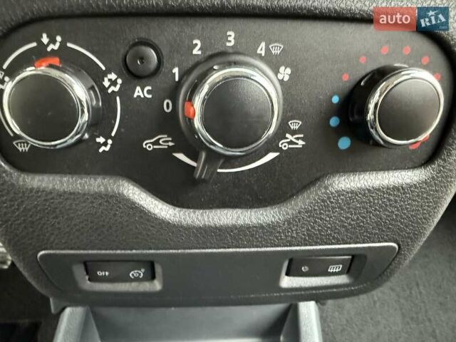 Коричневый Дачия Лоджи, объемом двигателя 1.6 л и пробегом 122 тыс. км за 8900 $, фото 80 на Automoto.ua