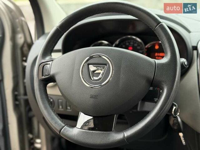 Коричневый Дачия Лоджи, объемом двигателя 1.6 л и пробегом 122 тыс. км за 8900 $, фото 71 на Automoto.ua