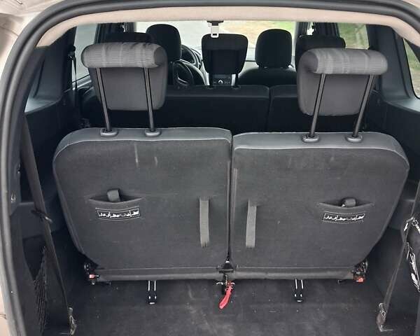 Дачия Лоджи 2014 в Днепре (Днепропетровске) на Automoto.ua Коричневый Дачия Лоджи, объемом двигателя 1.6 л и пробегом 241 тыс. км за 8100 $, фото 8 на Automoto.ua