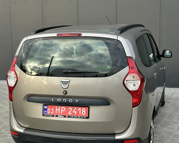 Дачія Лоджі, об'ємом двигуна 1.6 л та пробігом 235 тис. км за 7450 $, фото 3 на Automoto.ua