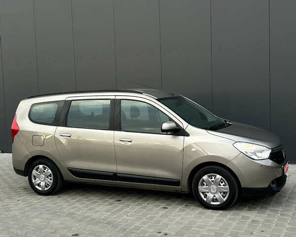 Дачія Лоджі, об'ємом двигуна 1.6 л та пробігом 240 тис. км за 7200 $, фото 10 на Automoto.ua