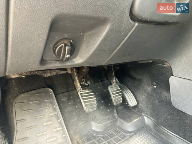 Дачія Лоджі 2014 у Богуславе на Automoto.ua Дачія Лоджі, об'ємом двигуна 1.6 л та пробігом 196 тис. км за 7200 $, фото 10 на Automoto.ua
