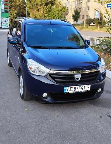 Дачия Лоджи, объемом двигателя 1.5 л и пробегом 205 тыс. км за 8900 $, фото 2 на Automoto.ua