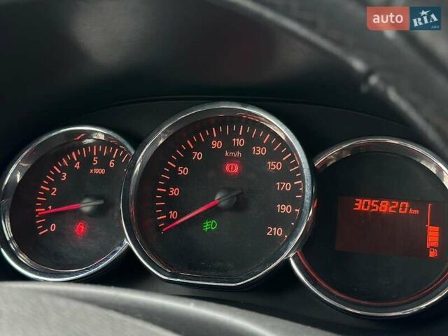 Сірий Дачія Лоджі, об'ємом двигуна 1.5 л та пробігом 305 тис. км за 6430 $, фото 32 на Automoto.ua