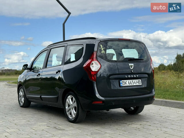 Серый Дачия Лоджи, объемом двигателя 1.5 л и пробегом 174 тыс. км за 7950 $, фото 6 на Automoto.ua