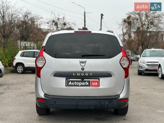 Сірий Дачія Лоджі, об'ємом двигуна 1.5 л та пробігом 305 тис. км за 6430 $, фото 7 на Automoto.ua