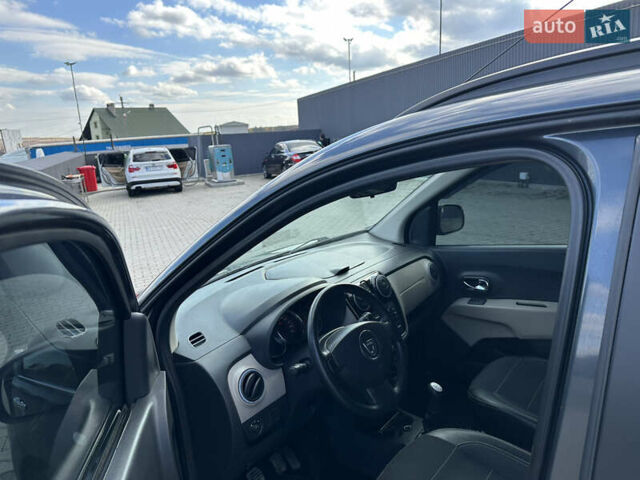 Дачия Лоджи 2012 в Каменце-Подольском на Automoto.ua Серый Дачия Лоджи, объемом двигателя 1.5 л и пробегом 151 тыс. км за 7200 $, фото 32 на Automoto.ua