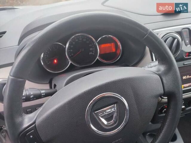 Сірий Дачія Лоджі, об'ємом двигуна 1.5 л та пробігом 209 тис. км за 7600 $, фото 5 на Automoto.ua