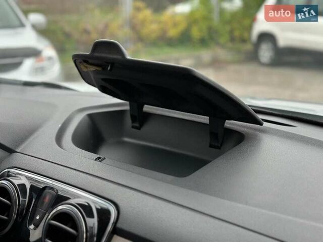 Сірий Дачія Лоджі, об'ємом двигуна 1.5 л та пробігом 305 тис. км за 6430 $, фото 30 на Automoto.ua