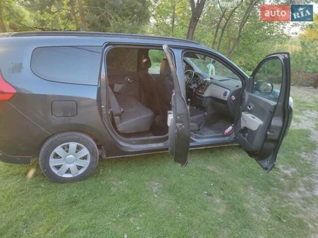 Серый Дачия Лоджи, объемом двигателя 1.5 л и пробегом 270 тыс. км за 7000 $, фото 5 на Automoto.ua