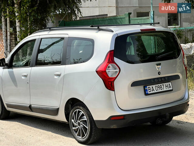 Серый Дачия Лоджи, объемом двигателя 1.6 л и пробегом 169 тыс. км за 7800 $, фото 10 на Automoto.ua
