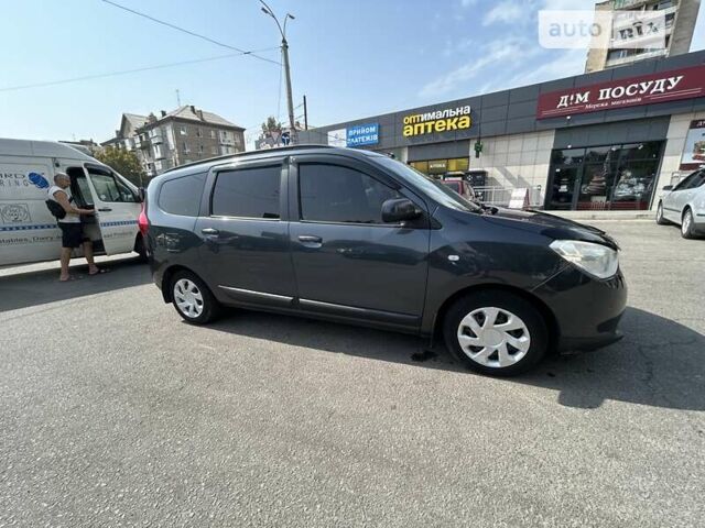 Серый Дачия Лоджи, объемом двигателя 1.6 л и пробегом 217 тыс. км за 7100 $, фото 1 на Automoto.ua