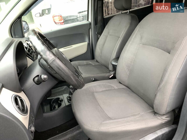 Сірий Дачія Лоджі, об'ємом двигуна 1.46 л та пробігом 305 тис. км за 6400 $, фото 13 на Automoto.ua