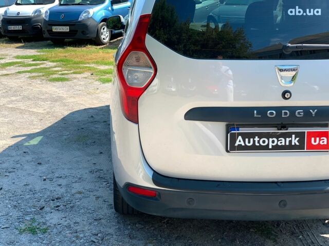 Серый Дачия Лоджи, объемом двигателя 1.5 л и пробегом 305 тыс. км за 7640 $, фото 11 на Automoto.ua