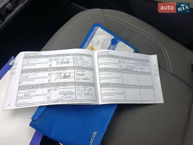 Сірий Дачія Лоджі, об'ємом двигуна 1.5 л та пробігом 220 тис. км за 8300 $, фото 39 на Automoto.ua