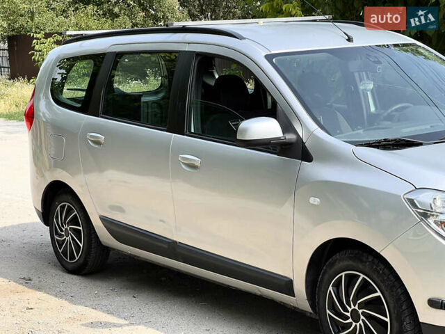 Серый Дачия Лоджи, объемом двигателя 1.6 л и пробегом 169 тыс. км за 7800 $, фото 17 на Automoto.ua