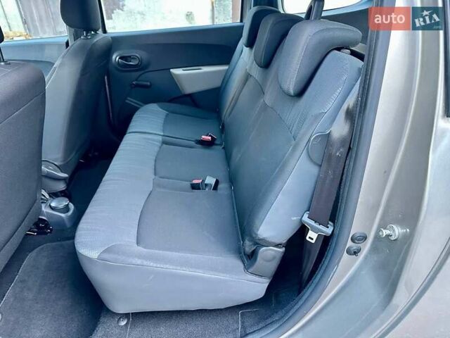 Серый Дачия Лоджи, объемом двигателя 1.6 л и пробегом 167 тыс. км за 7500 $, фото 8 на Automoto.ua