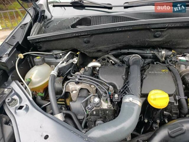 Сірий Дачія Лоджі, об'ємом двигуна 1.5 л та пробігом 220 тис. км за 8300 $, фото 42 на Automoto.ua