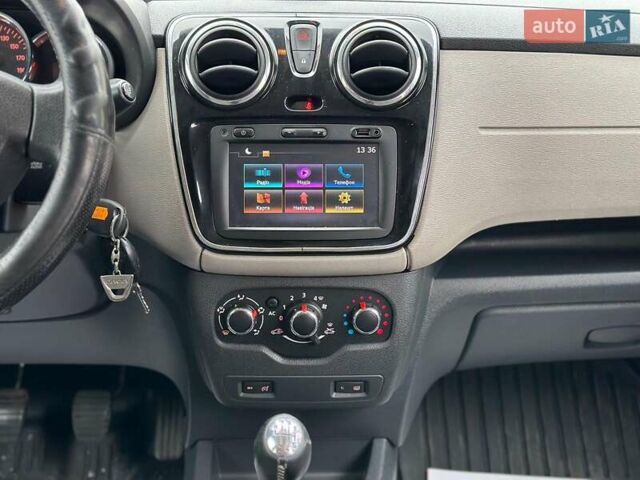 Сірий Дачія Лоджі, об'ємом двигуна 1.5 л та пробігом 305 тис. км за 6430 $, фото 26 на Automoto.ua