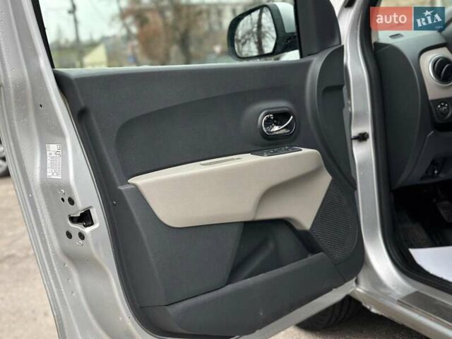 Сірий Дачія Лоджі, об'ємом двигуна 1.5 л та пробігом 305 тис. км за 6430 $, фото 16 на Automoto.ua