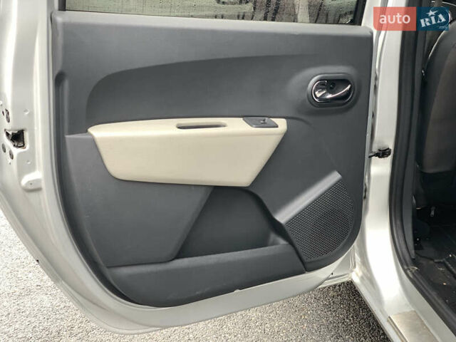 Сірий Дачія Лоджі, об'ємом двигуна 1.46 л та пробігом 305 тис. км за 6400 $, фото 7 на Automoto.ua