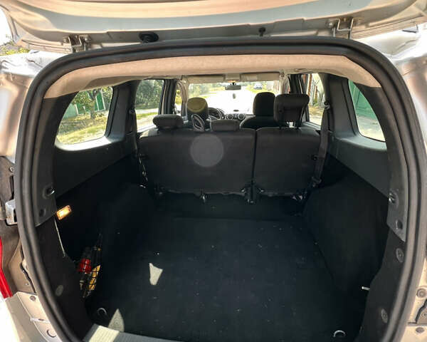 Серый Дачия Лоджи, объемом двигателя 1.6 л и пробегом 169 тыс. км за 7800 $, фото 29 на Automoto.ua