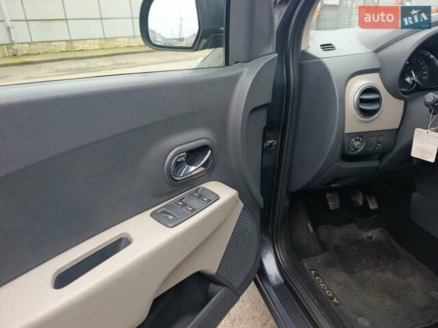 Сірий Дачія Лоджі, об'ємом двигуна 1.5 л та пробігом 220 тис. км за 8300 $, фото 26 на Automoto.ua