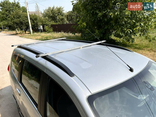 Серый Дачия Лоджи, объемом двигателя 1.6 л и пробегом 169 тыс. км за 7800 $, фото 18 на Automoto.ua