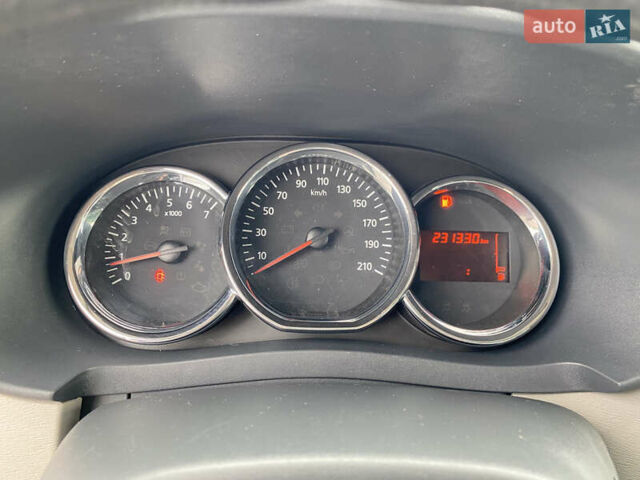 Серый Дачия Лоджи, объемом двигателя 1.2 л и пробегом 231 тыс. км за 6750 $, фото 35 на Automoto.ua