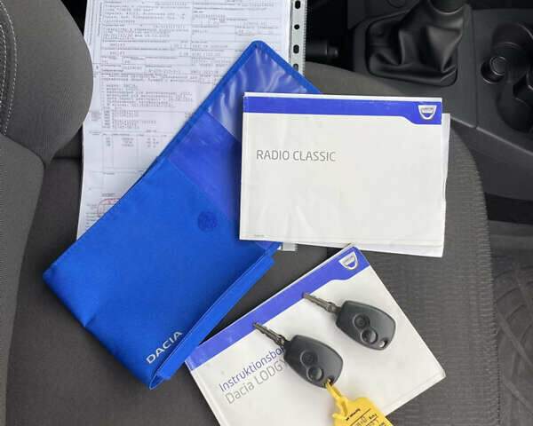 Серый Дачия Лоджи, объемом двигателя 1.2 л и пробегом 231 тыс. км за 6750 $, фото 65 на Automoto.ua