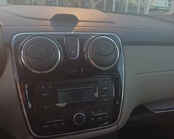 Сірий Дачія Лоджі, об'ємом двигуна 1.6 л та пробігом 160 тис. км за 5700 $, фото 6 на Automoto.ua