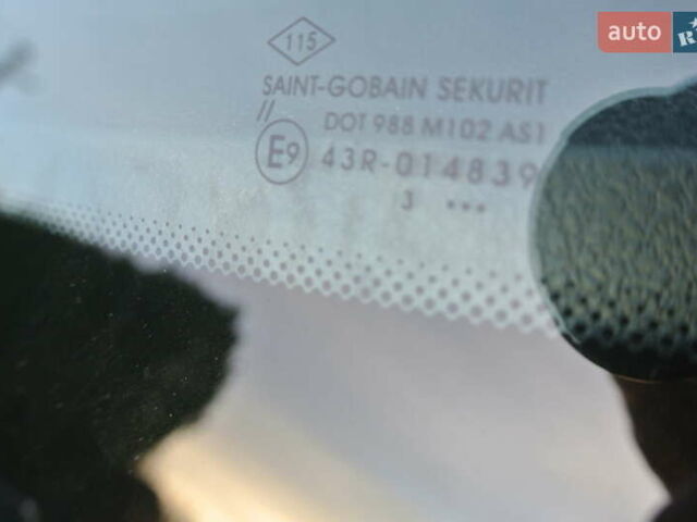 Серый Дачия Лоджи, объемом двигателя 1.5 л и пробегом 238 тыс. км за 8800 $, фото 32 на Automoto.ua