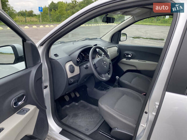 Серый Дачия Лоджи, объемом двигателя 1.2 л и пробегом 231 тыс. км за 6750 $, фото 28 на Automoto.ua