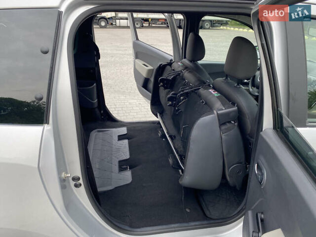 Серый Дачия Лоджи, объемом двигателя 1.2 л и пробегом 231 тыс. км за 6750 $, фото 52 на Automoto.ua