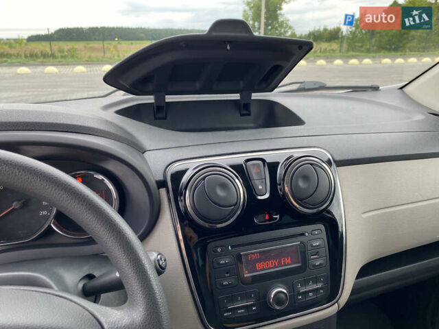 Серый Дачия Лоджи, объемом двигателя 1.2 л и пробегом 231 тыс. км за 6750 $, фото 38 на Automoto.ua