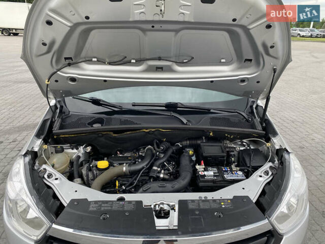 Серый Дачия Лоджи, объемом двигателя 1.2 л и пробегом 231 тыс. км за 6750 $, фото 64 на Automoto.ua