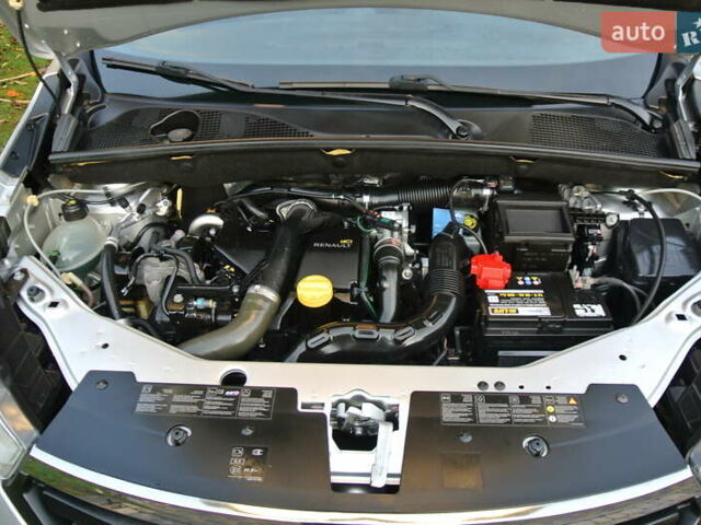 Серый Дачия Лоджи, объемом двигателя 1.5 л и пробегом 238 тыс. км за 8800 $, фото 33 на Automoto.ua