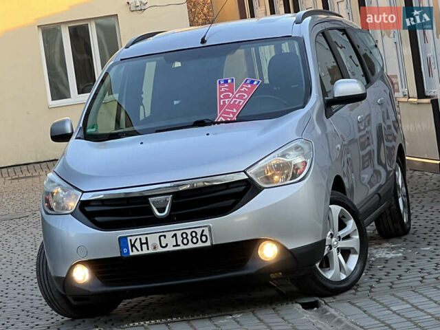Серый Дачия Лоджи, объемом двигателя 1.5 л и пробегом 182 тыс. км за 7950 $, фото 1 на Automoto.ua