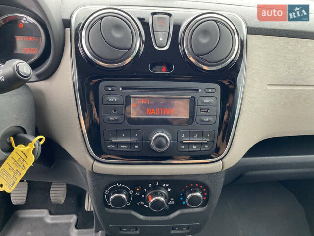 Серый Дачия Лоджи, объемом двигателя 1.2 л и пробегом 231 тыс. км за 6750 $, фото 36 на Automoto.ua