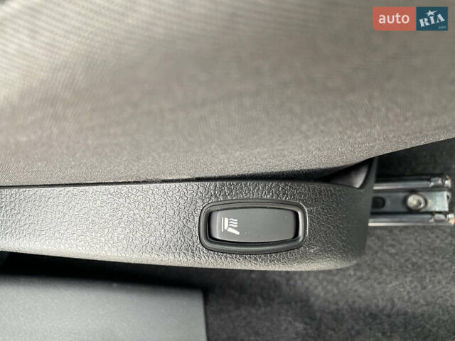 Серый Дачия Лоджи, объемом двигателя 1.2 л и пробегом 231 тыс. км за 6750 $, фото 45 на Automoto.ua