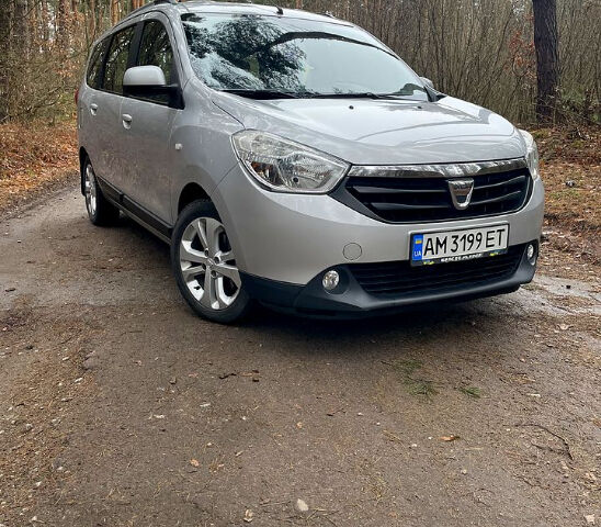 Серый Дачия Лоджи, объемом двигателя 1.2 л и пробегом 250 тыс. км за 6600 $, фото 1 на Automoto.ua