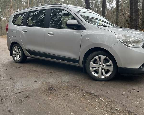Серый Дачия Лоджи, объемом двигателя 1.2 л и пробегом 144 тыс. км за 6600 $, фото 2 на Automoto.ua