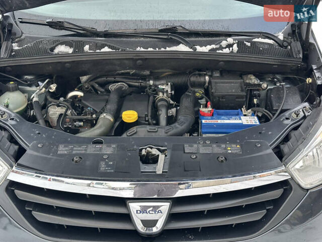 Сірий Дачія Лоджі, об'ємом двигуна 1.5 л та пробігом 215 тис. км за 8700 $, фото 30 на Automoto.ua