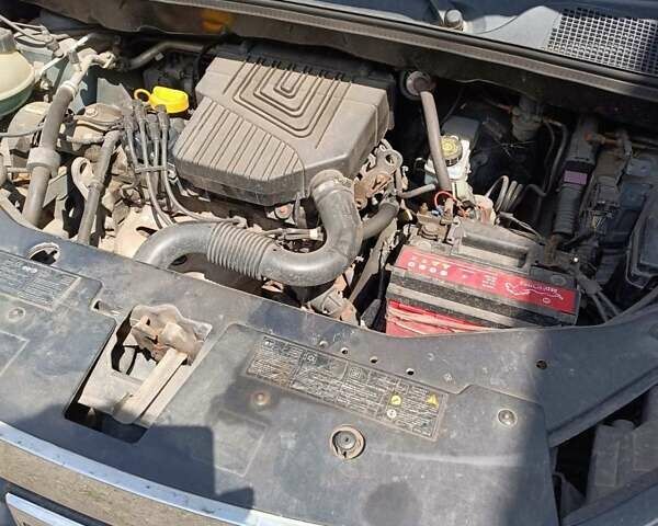 Серый Дачия Лоджи, объемом двигателя 1.6 л и пробегом 240 тыс. км за 6500 $, фото 9 на Automoto.ua