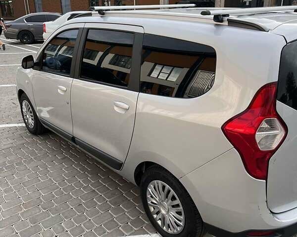 Сірий Дачія Лоджі, об'ємом двигуна 1.5 л та пробігом 150 тис. км за 8000 $, фото 4 на Automoto.ua