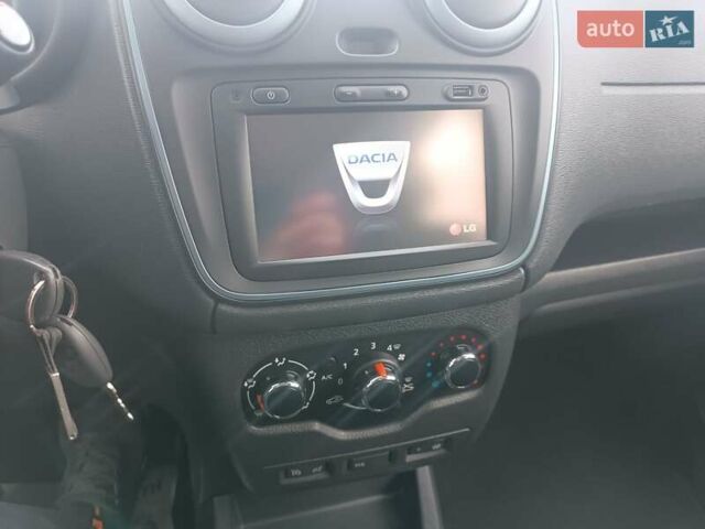 Сірий Дачія Лоджі, об'ємом двигуна 1.2 л та пробігом 83 тис. км за 8450 $, фото 31 на Automoto.ua
