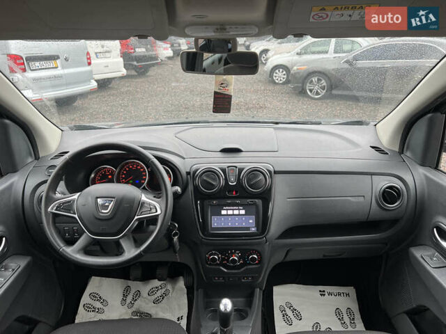 Серый Дачия Лоджи, объемом двигателя 1.6 л и пробегом 197 тыс. км за 9700 $, фото 13 на Automoto.ua