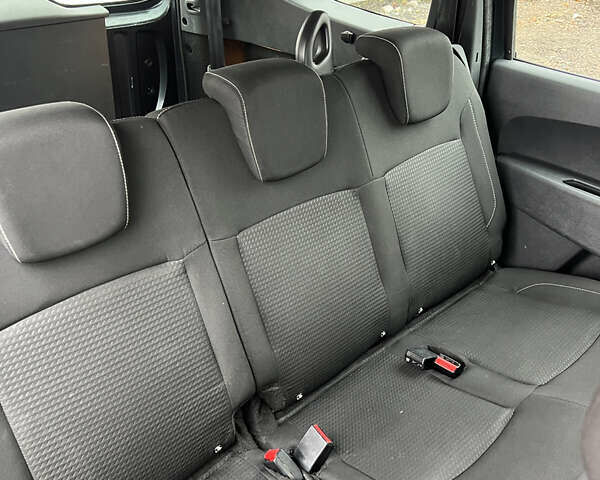 Серый Дачия Лоджи, объемом двигателя 1.6 л и пробегом 197 тыс. км за 9700 $, фото 19 на Automoto.ua